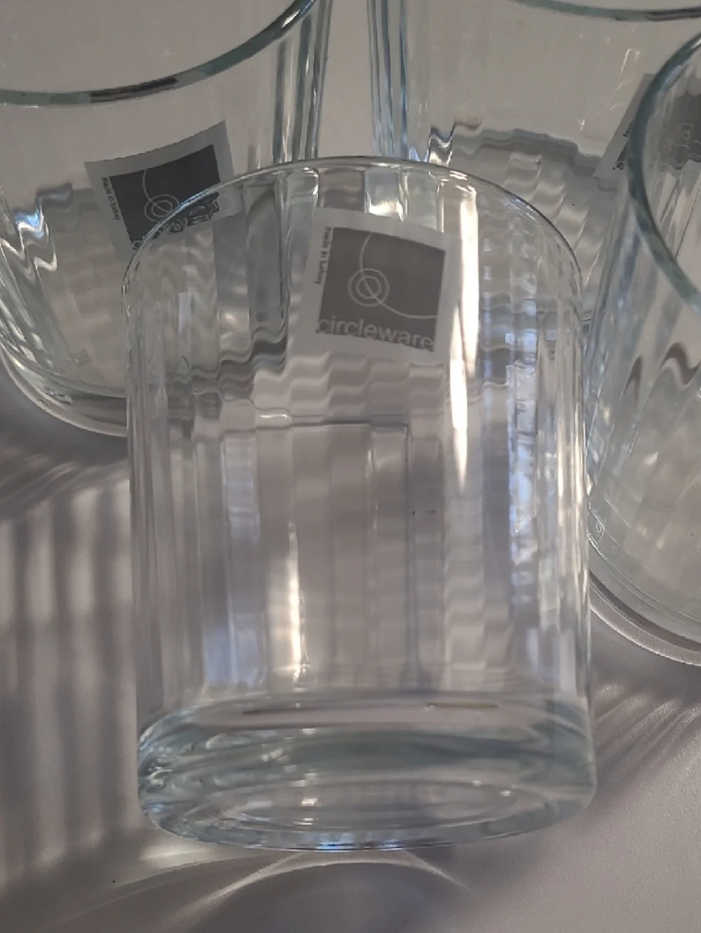 Set of 4 Circleware Clear Glass Tumbler Drinking Glasses 14 Oz - Picture 2 of 2